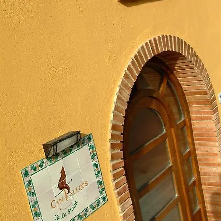Casa Rural Ca La Siona Country house *